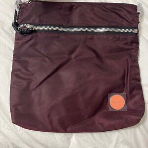 Shorty Love Amuse Medium Crossbody Bag - Burgundy